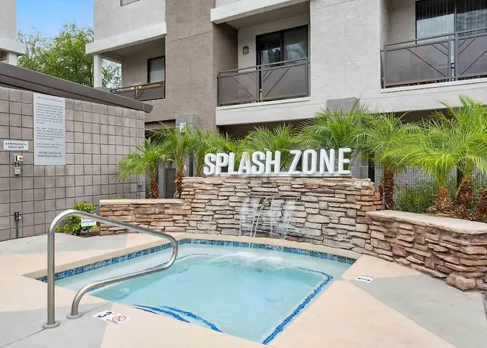 Cozysuites At Zone Westgate Appartamento