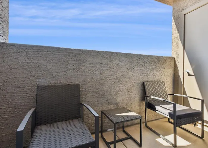 Cozysuites At Zone Westgate * Glendale