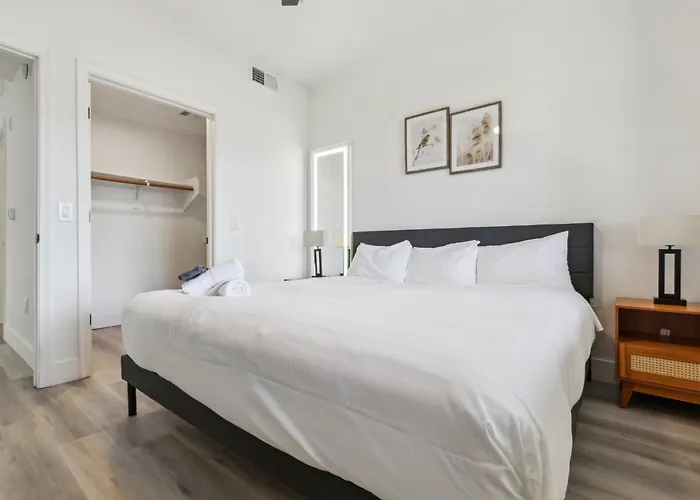 Appartamento Cozysuites At Zone Westgate Glendale